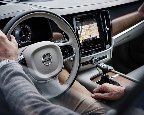 Volvo-V90-S90-Interieur-Conducteur