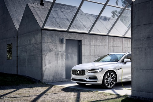 Volvo-V90-T8-Twin Engine-ExtErieur
