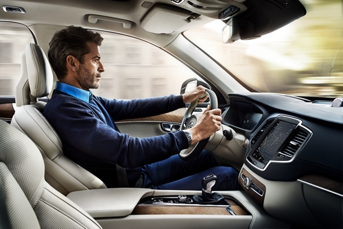 Volvo-XC90-Interieur-Conducteur