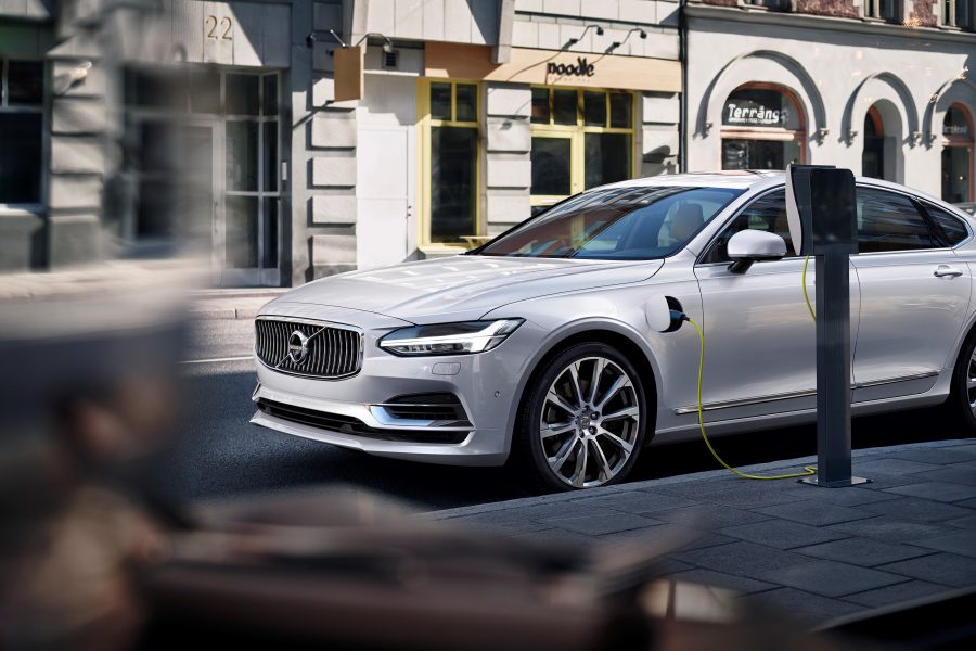 Volvo S90 Recharge T8 AWD